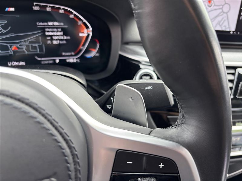 BMW Řada 6 3,0 GT xDrive 245kW DPH - fotka 36 z 57