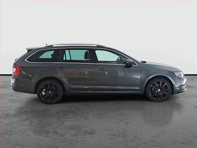 Škoda Octavia (2014) Greenline 1.6 TDI, Navi - fotka 6 z 16