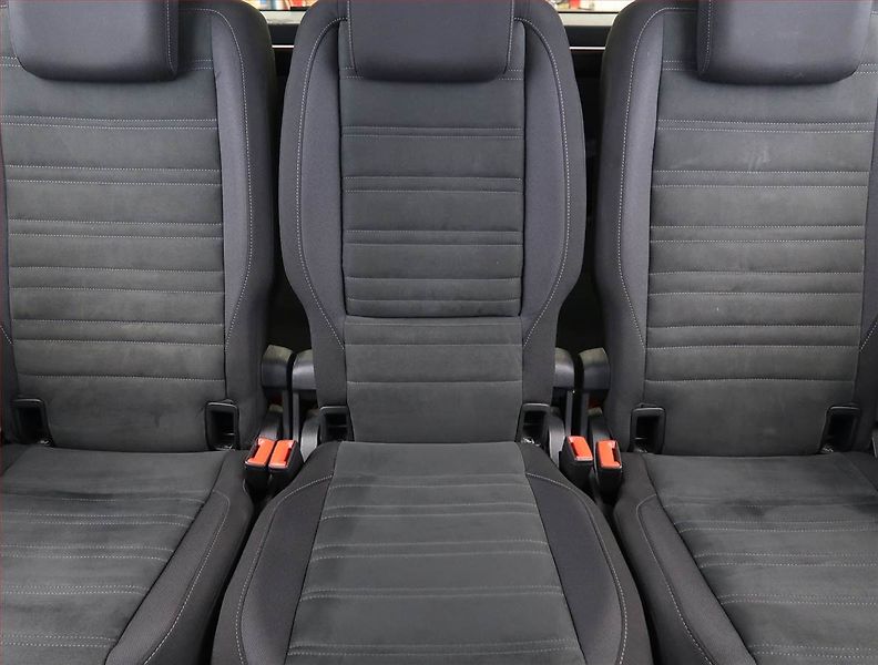 Volkswagen Touran (2016) Highline 1.6 TDI, Navi - fotka 10 z 19
