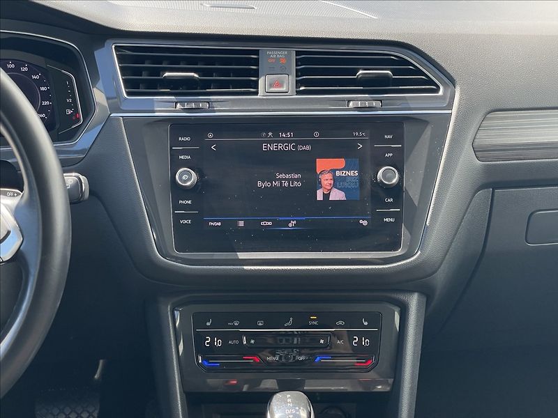 Volkswagen Tiguan Allspace 1,5 TSI DSG Life ACC+NAVI+PDC - fotka 11 z 23