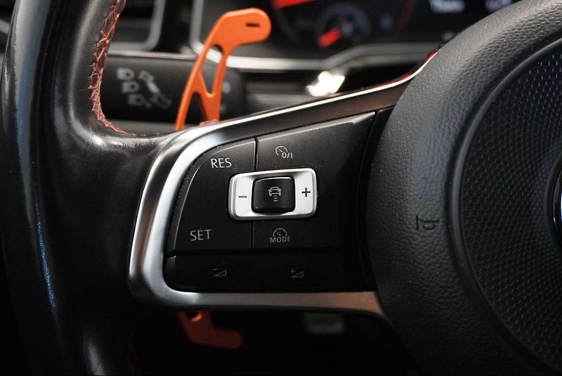 Volkswagen Polo  2,0 TSI GTI 147kW DSG6 - fotka 23 z 28