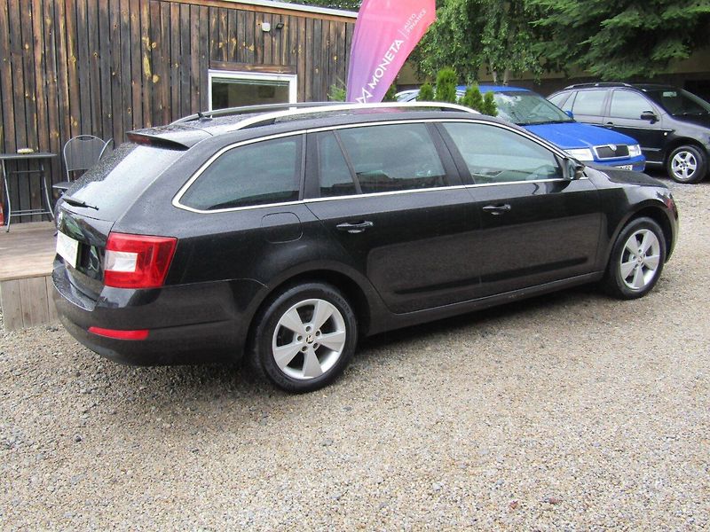Škoda Octavia (2014) 1.6 TDI  77kW - fotka 10 z 42