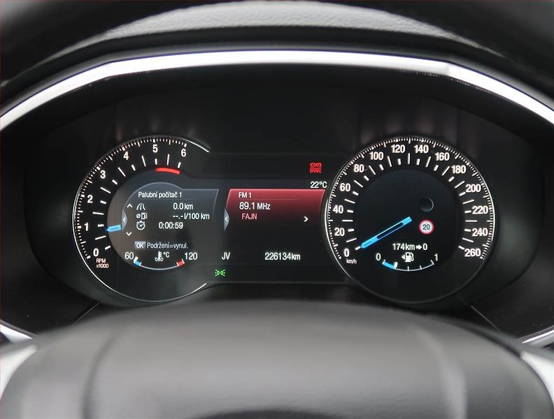 Ford Galaxy (2016) 2.0 TDCi, 4X4, 7 míst - fotka 11 z 30