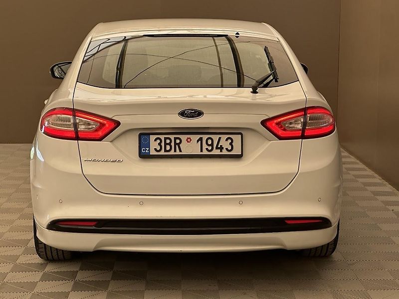 Ford Mondeo (2016) 2.0 TDCI AT AC  - fotka 6 z 20