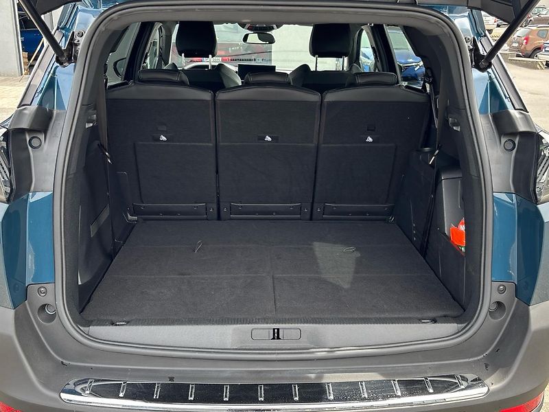 Peugeot 5008 Allure Pack - fotka 10 z 30