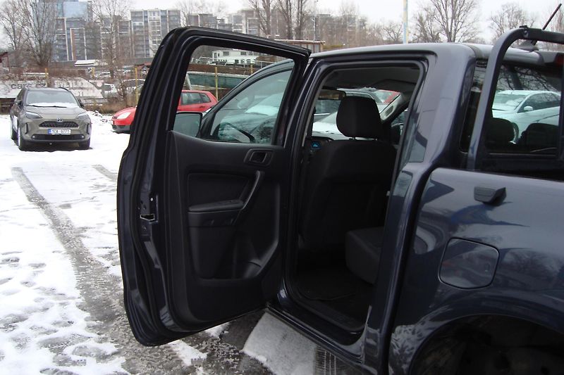 Ford Ranger (2023) 2.0TDCi, 4x4,ČR,Pouze 17 tis.! - fotka 33 z 78