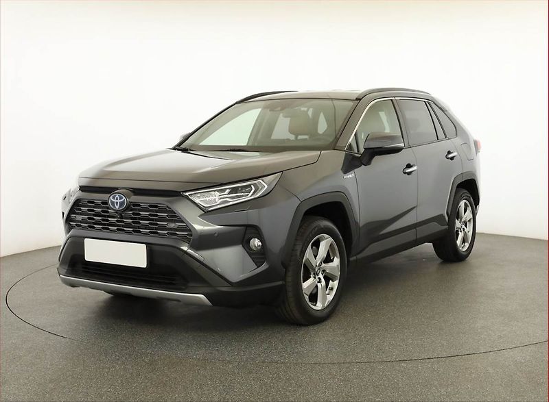 Toyota RAV4 (2019) 2.5 Hybrid - fotka 2 z 19