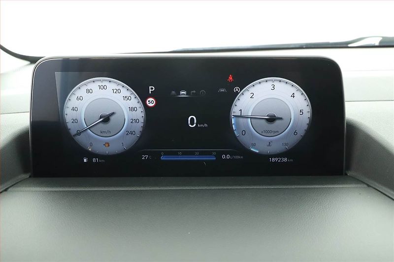 Hyundai Staria (2023) Luxury 2.2 CRDi, ČR, 1Maj, DPH - fotka 8 z 24
