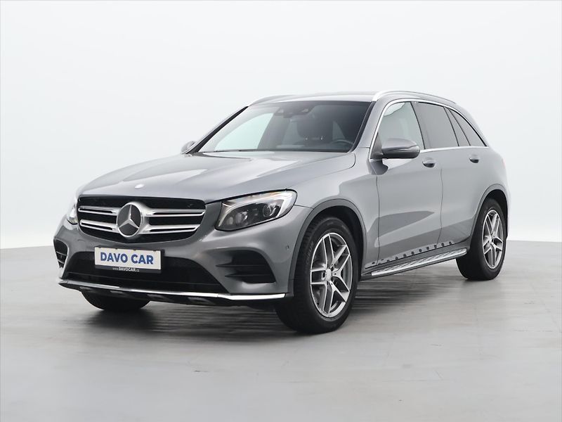 Mercedes-Benz GLC 2,0 250 4MATIC AMG LINE - fotka 3 z 27