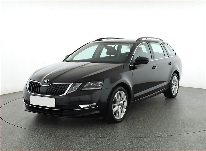 Škoda Octavia (2020) Style 1.5 TSI, Automat - fotka 2 z 15