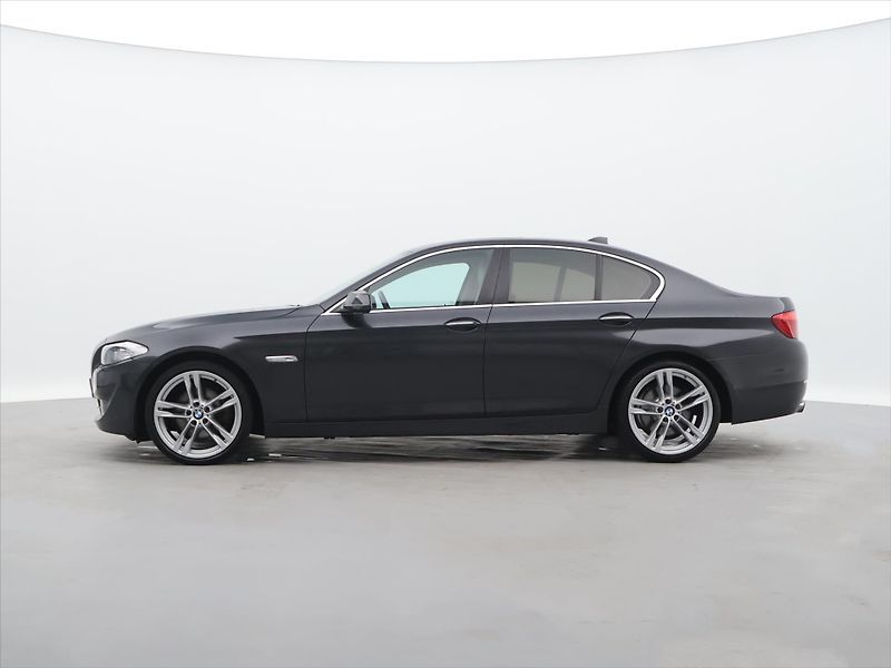 BMW Řada 5 3,0 523i 150kW FS21 - fotka 4 z 30