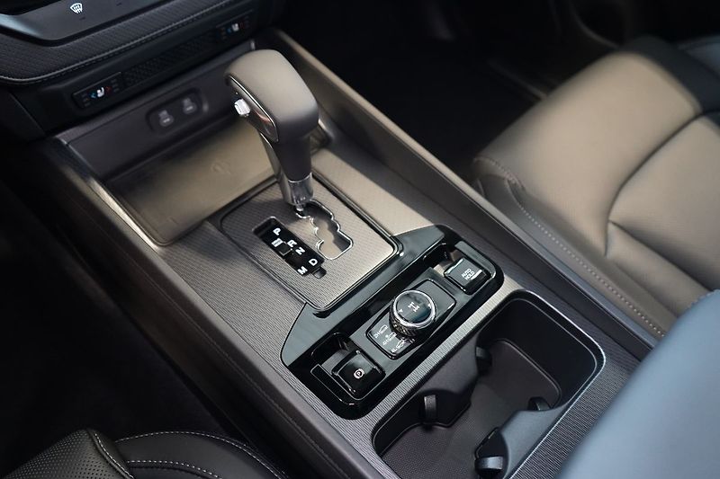 Ostatní PREMIUM 2.2 Diesel E-XDI 72225 - fotka 32 z 35