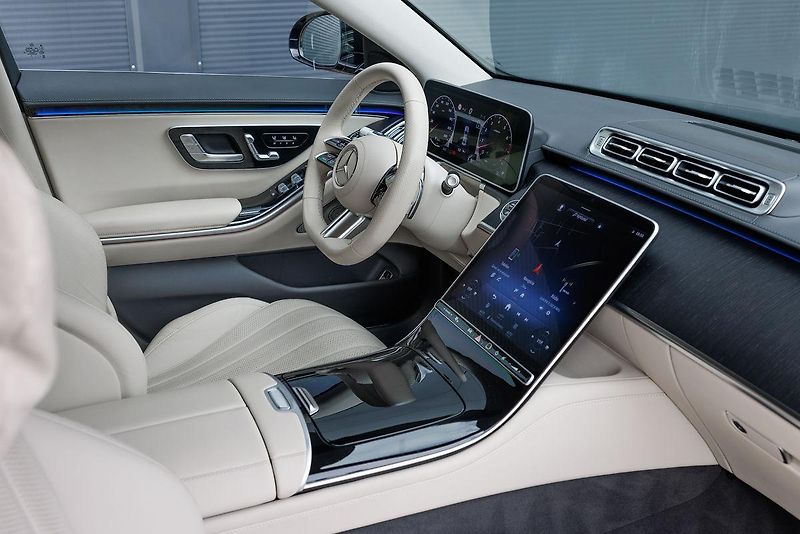 Mercedes-Benz Třídy S (2023) S 450 4Matic Long AMG Line - fotka 44 z 67