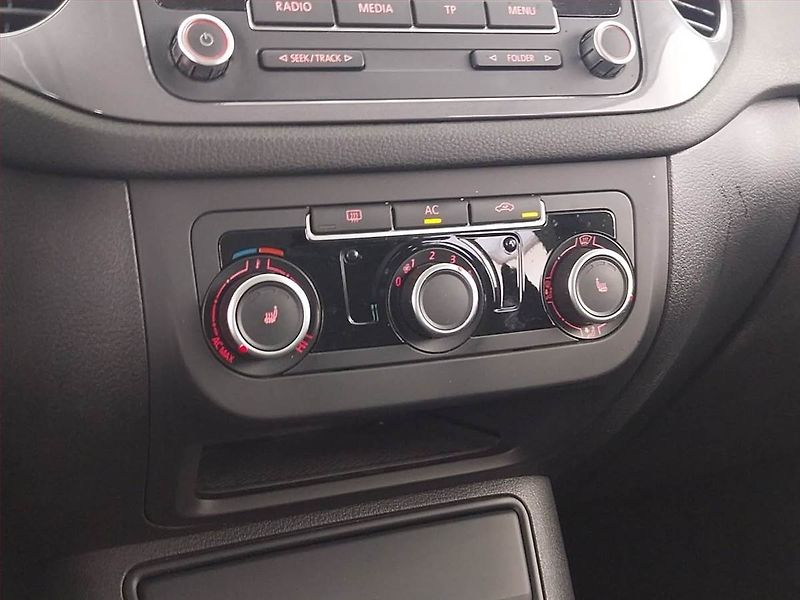 Volkswagen Tiguan (2011) 1.4 TSI, Serv.kniha, Xenony - fotka 13 z 17