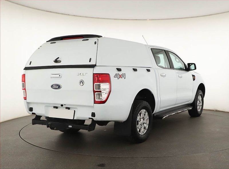 Ford Ranger (2016) 2.2 TDCi, 4X4, Tempomat - fotka 5 z 14