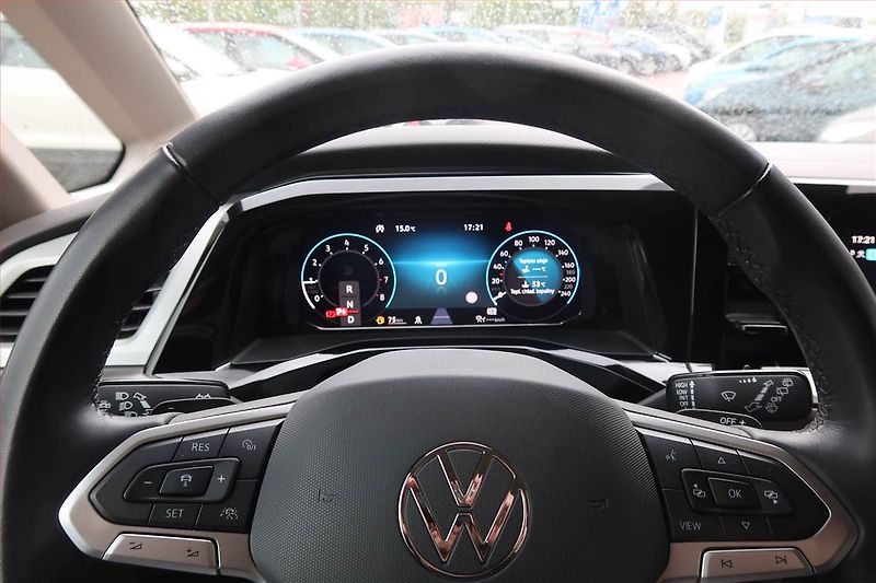 Volkswagen Multivan (2024) 1.5 TSI, ČR, 1Maj - fotka 17 z 22