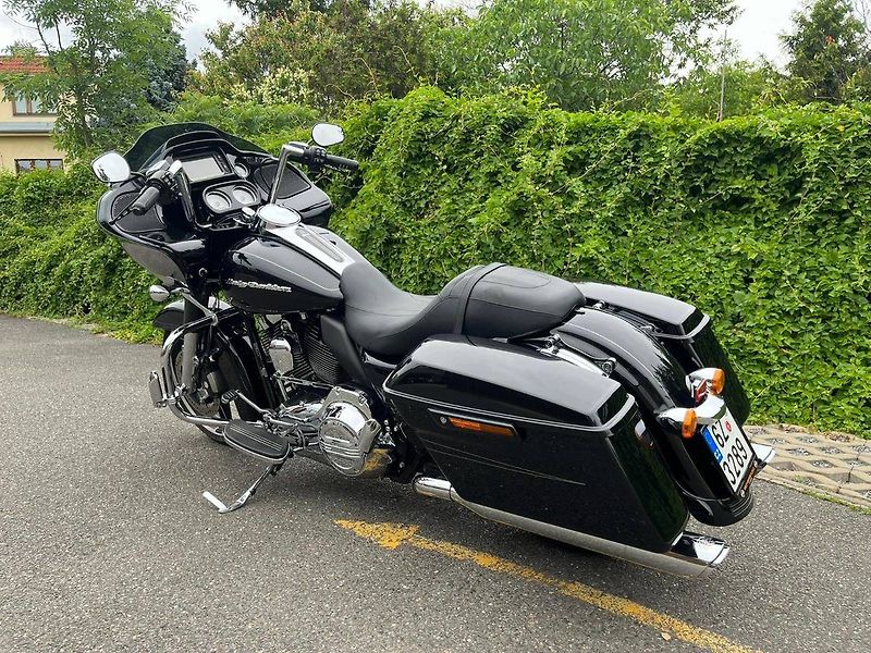 Harley-Davidson FLTRXS Road Glide Special (2015) AKČNÍ CENA REZERVACE - fotka 5 z 13