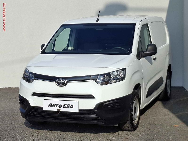 Toyota ProAce City (2022) 1.5D-4D MAXi, 2.maj,ČR, AC - fotka 3 z 18