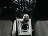 Volvo V40 2.0D3 5VÁLEC MANUÁL 1MAJITEL - náhled 33
