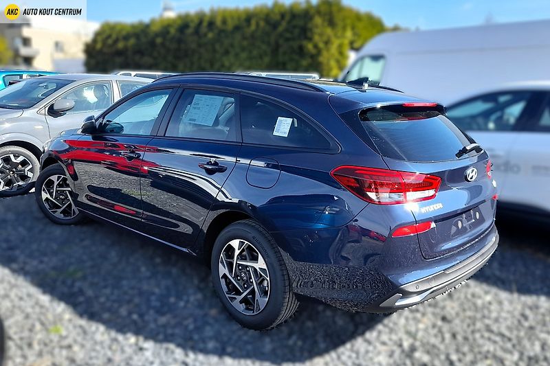 Hyundai i30 (2026) 26 WG 1,0 T-GDI MT GO CZECH - fotka 6 z 6