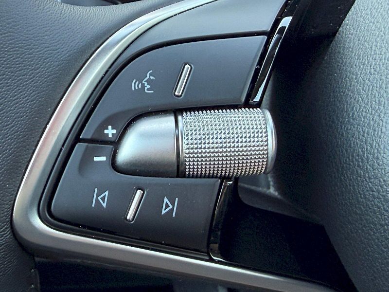 Škoda Kamiq (2025) 1.0 TSI / 85 kW / SELECTION - fotka 15 z 34