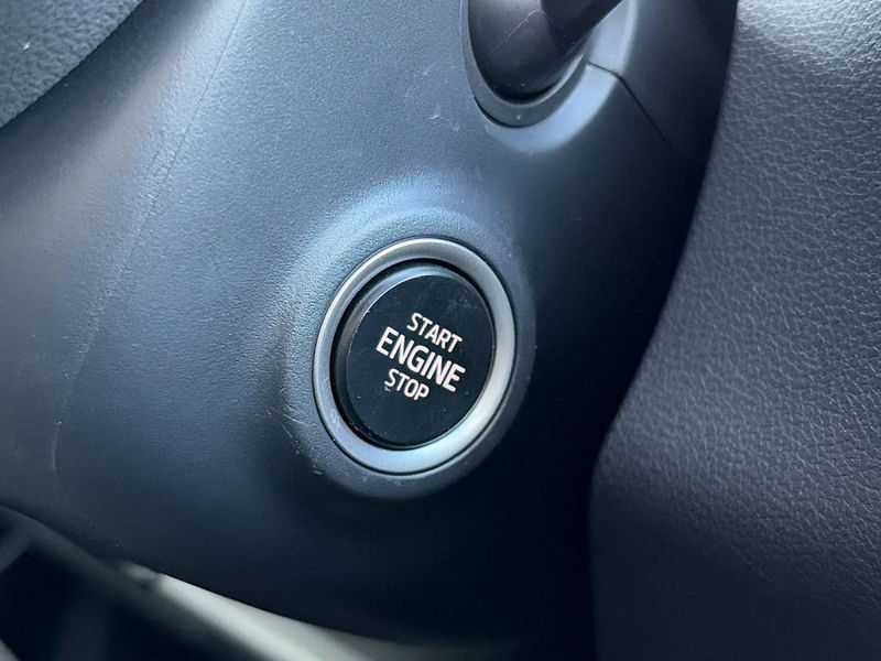 Škoda Fabia Selection 1,0 TSI 70 kW 5° MP - fotka 22 z 30
