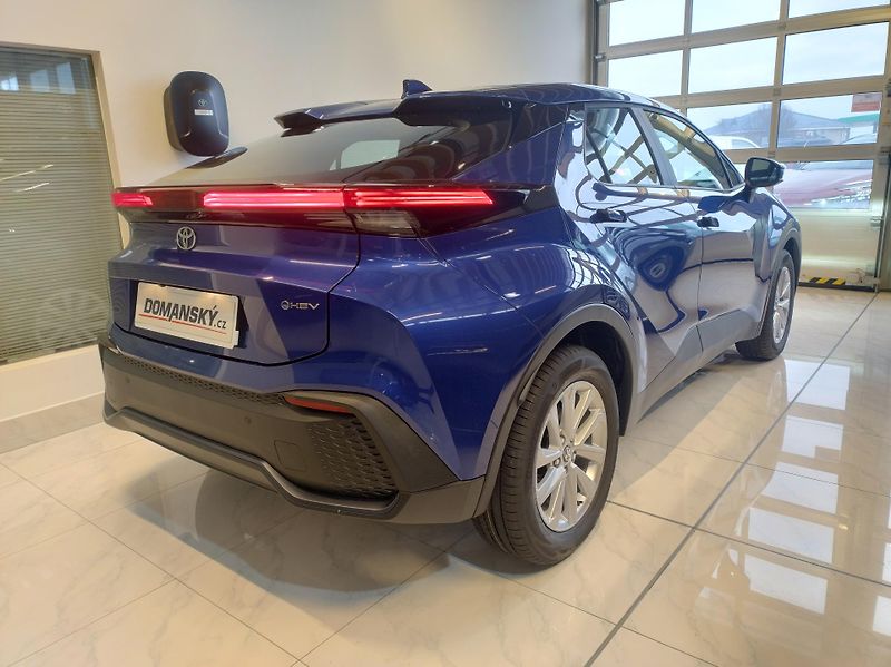 Toyota C-HR (2026) 1.8 FHEV Com. Business 0% úrok - fotka 4 z 11