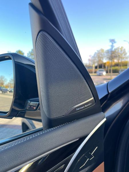 BMW iX3 (2021) /210kW - fotka 18 z 38