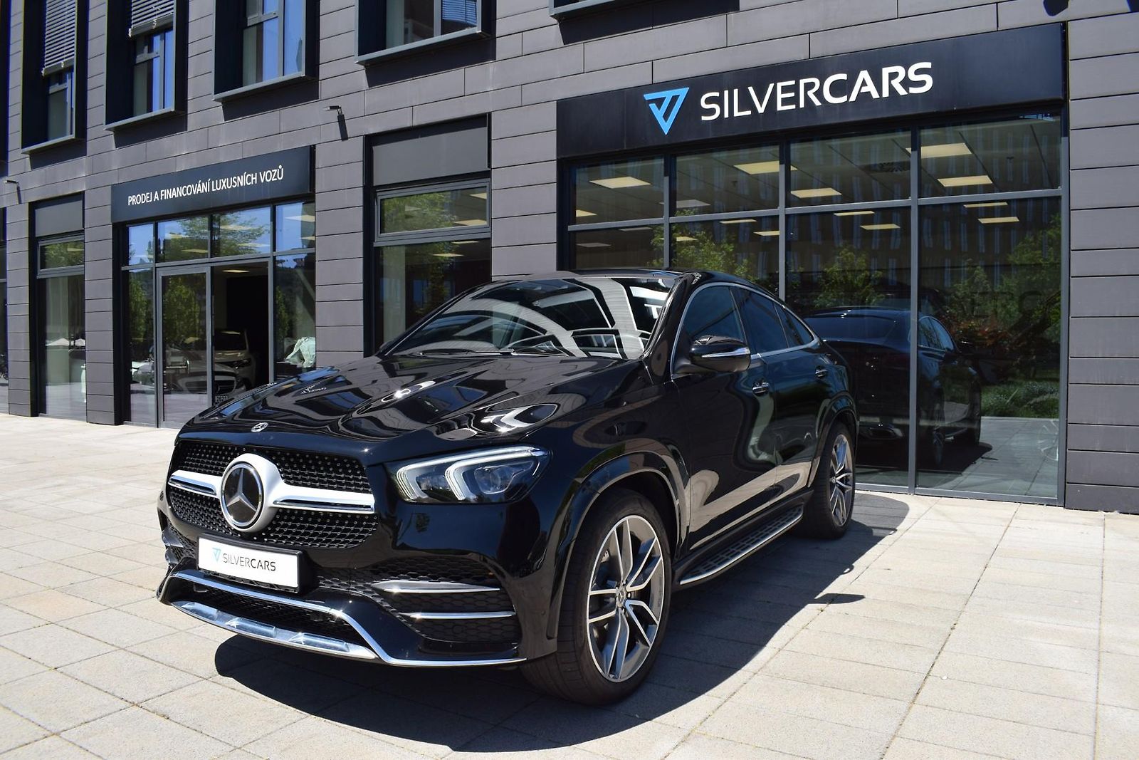 Mercedes-Benz GLE 350d AMG/KeyLess/Panorama/Odvě