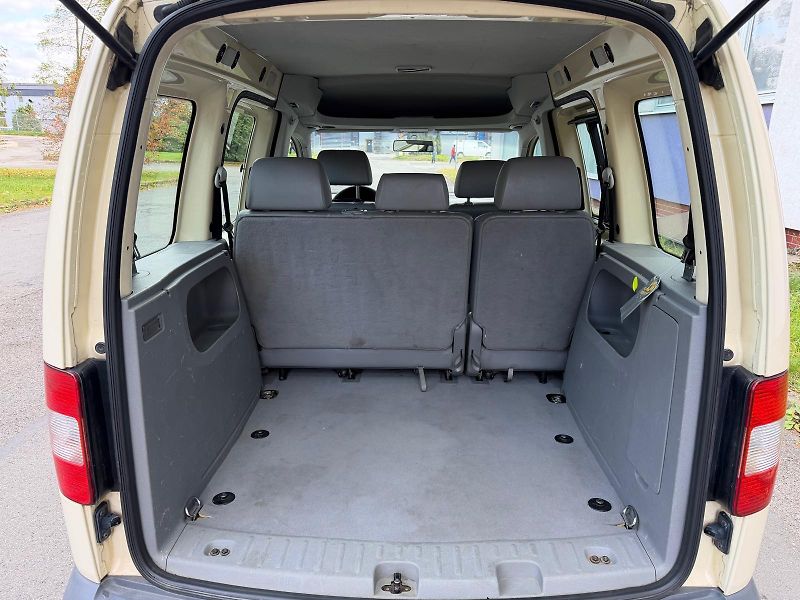 Volkswagen Caddy 2,0 CNG Ecofuel - fotka 10 z 20