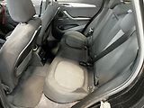 BMW X1 (2017) 1.5i, Klima - náhled 10