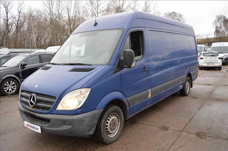 Mercedes-Benz Sprinter (2009) 313 CDI - fotka 1 z 23