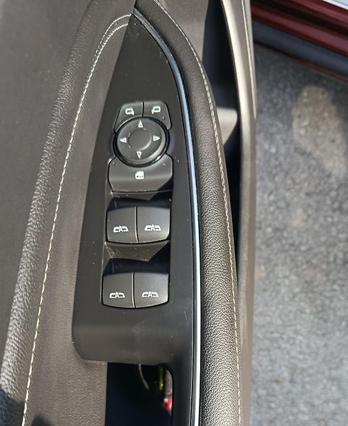 Opel Insignia (2018) - fotka 15 z 18