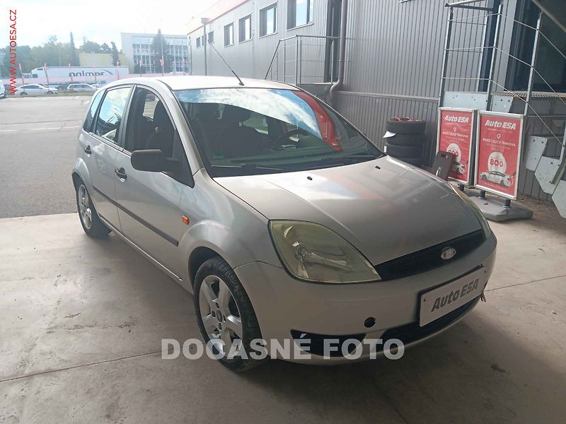 Ford Fiesta (2005) 1.4i, servis.kniha, AC - fotka 1 z 3