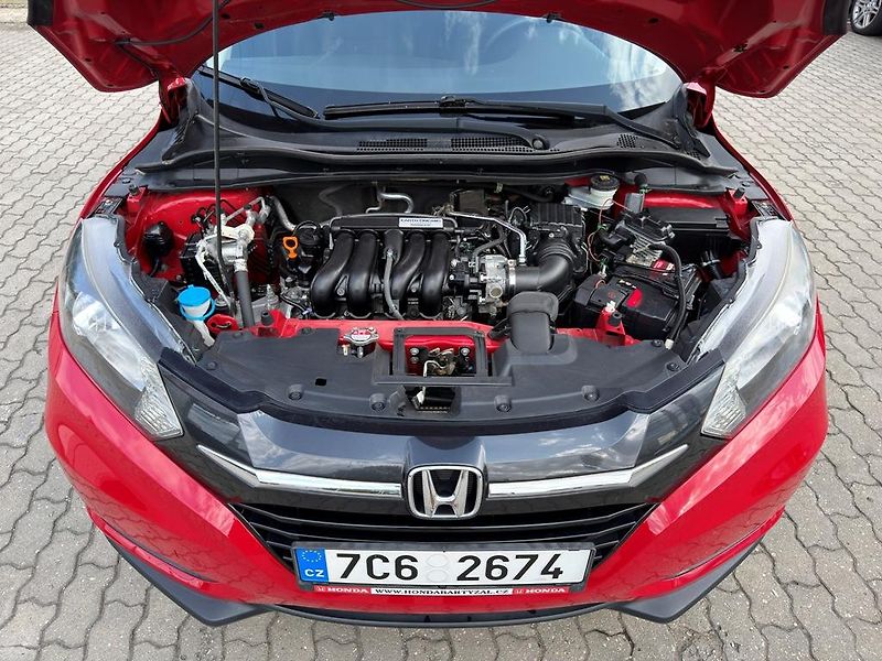 Honda HR-V 1.5 i-VTEC 96 kW 37tkm ČR - fotka 12 z 27