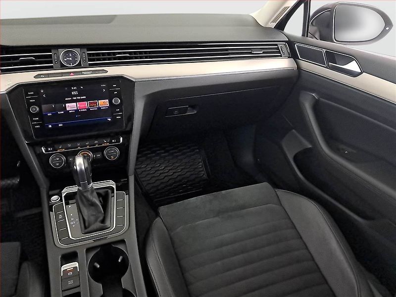 Volkswagen Passat (2017) Highline 2.0 TDI, Automat - fotka 8 z 19