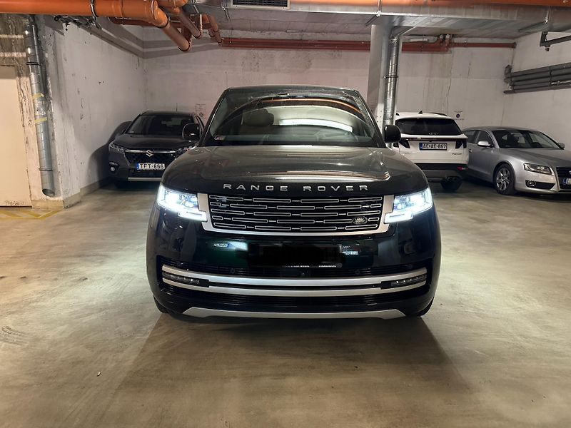 (2024) Range Rover LWB Autobiography  - fotka 2 z 14