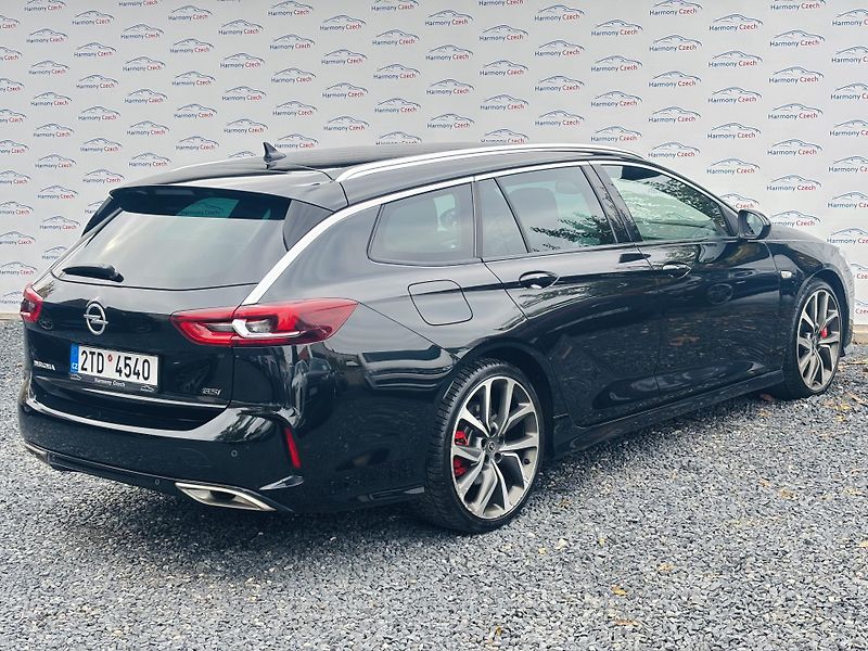 Opel Insignia (2021) 2.0GSI Sport 169kW, AWD, AT9 - fotka 8 z 16