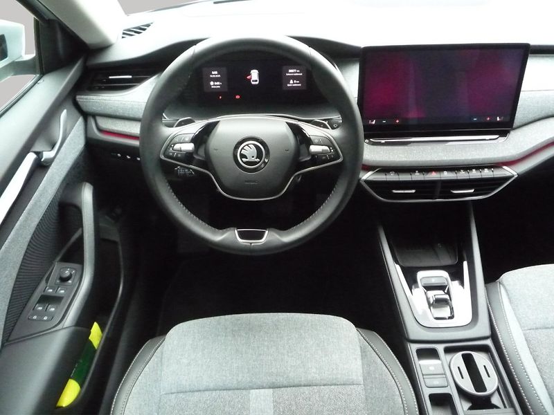 Škoda Octavia (2024) Combi 2,0TDi 110kW DSG Top Sel - fotka 6 z 19