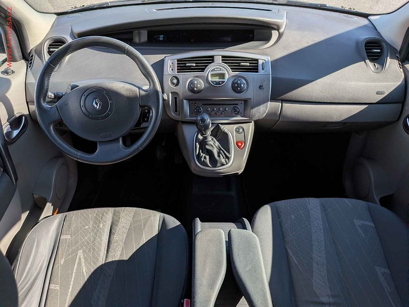 Renault Grand Scénic (2006) 1.9dCi, Klimatizace - fotka 8 z 14