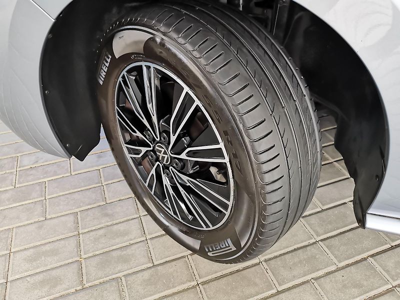 Volkswagen Multivan (2023) LED ACC WEBASTO EL.DVEŘE LANG - fotka 25 z 28