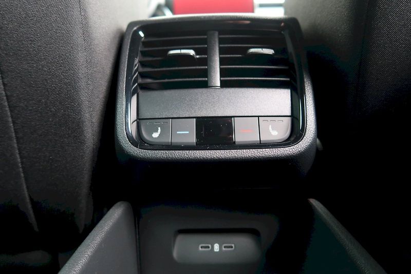 Škoda Octavia (2024) Combi 2,0 TSI / 195 kW DSG - fotka 21 z 31