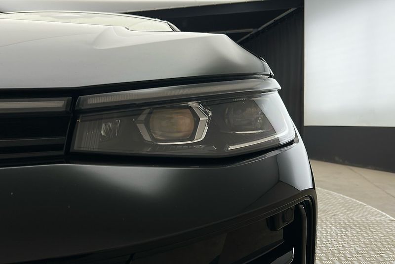 Volkswagen Passat TDI 4M R-Line DCC NezT IQ 360 - fotka 6 z 27