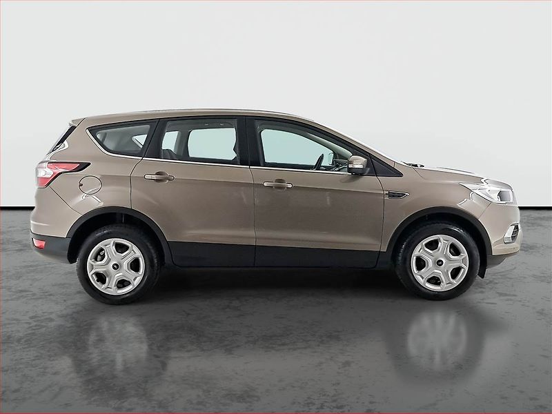 Ford Kuga (2019) 1.5 EcoBoost, Tempomat - fotka 6 z 15