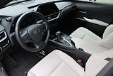 Lexus UX 250h F-SPORT DESIGN 2.0 135kW - náhled 20
