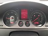 Volkswagen Passat (2006) 2.0 TDI, Tempomat - náhled 11