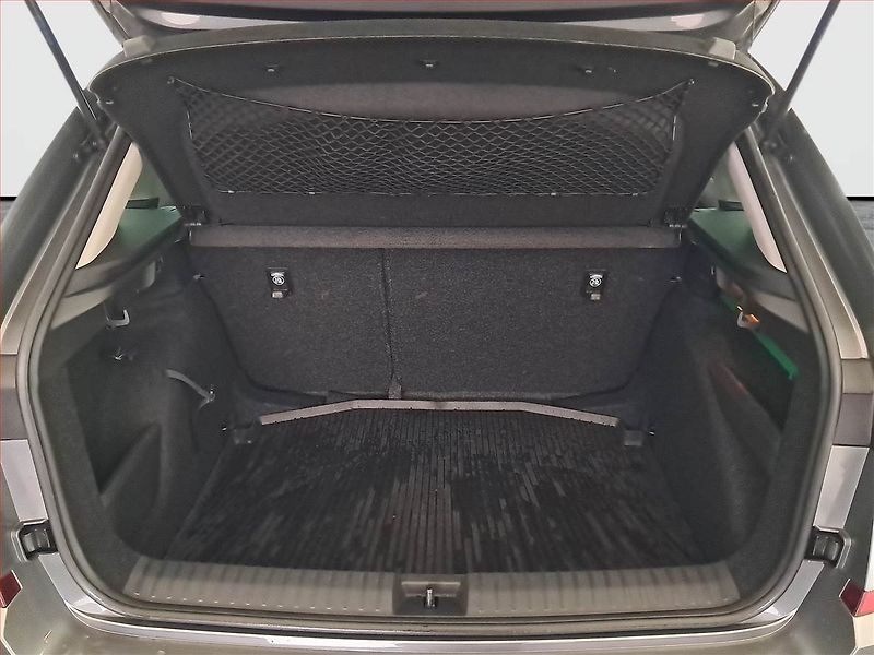 Škoda Kamiq (2022) 1.5 TSI - fotka 13 z 18