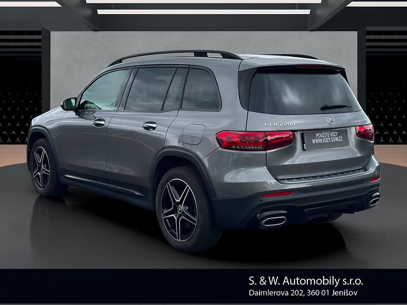 Mercedes-Benz GLB 220d 4MATIC AMG - fotka 4 z 27