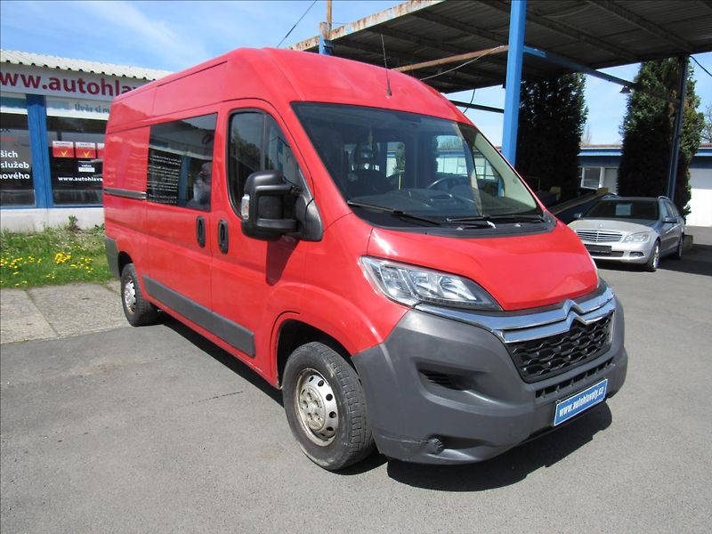 Citroën Jumper 2,2 HDI 110kW 6 míst - fotka 3 z 28