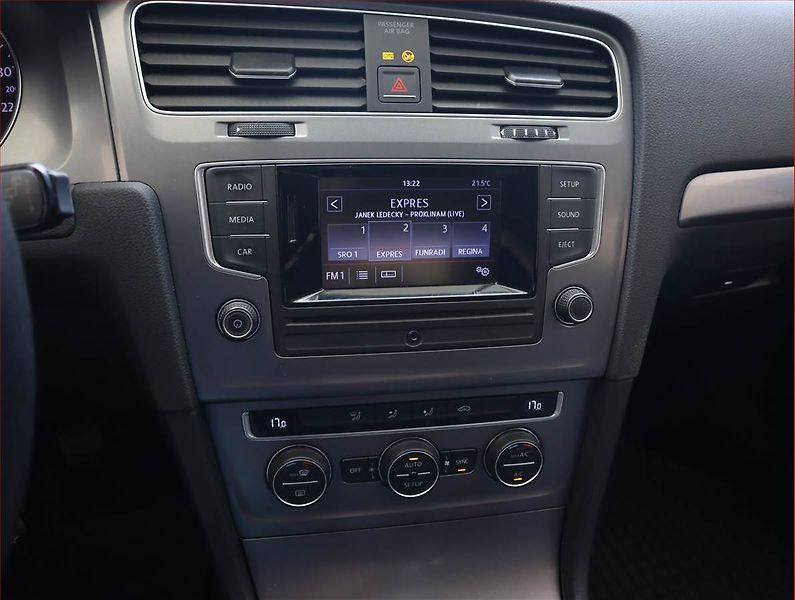 Volkswagen Golf (2013) Comfortline 1.2 TSI - fotka 12 z 15